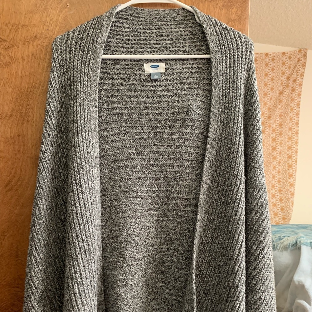Old navy cardigan sweater
